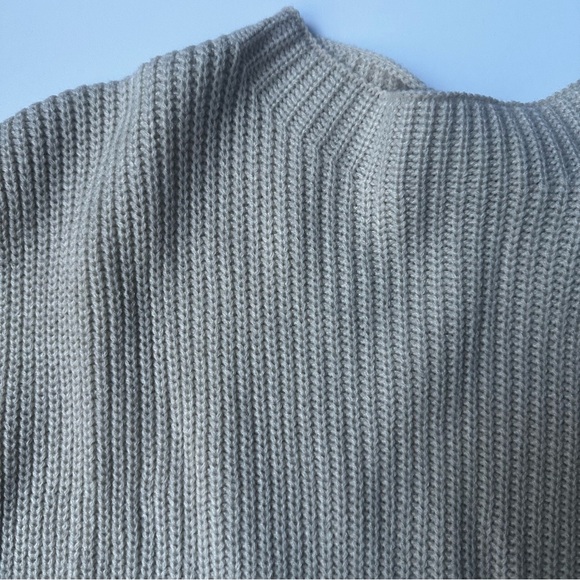 Two Piece Sweater Lounge Set NWOT - Picture 5 of 9